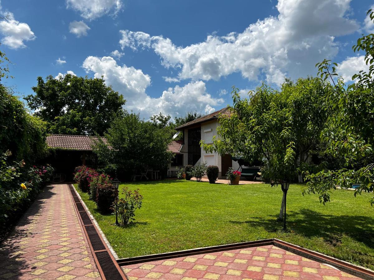 Villa Jardin - Novosel Exteriér fotografie